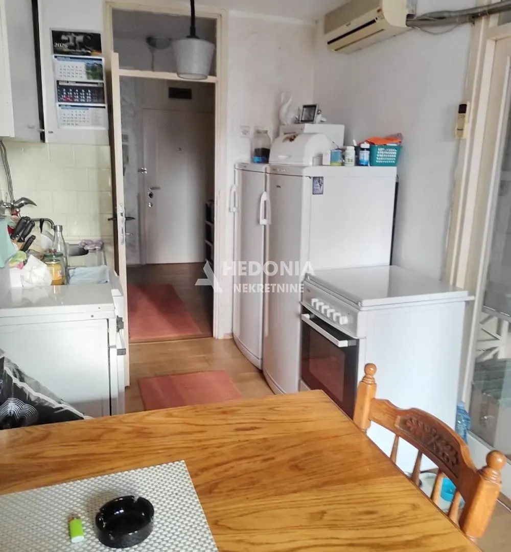 Sale, two bedroom apartment, 62m², Novi Beograd Blok 70, Novi Beograd Sve Podlokacije