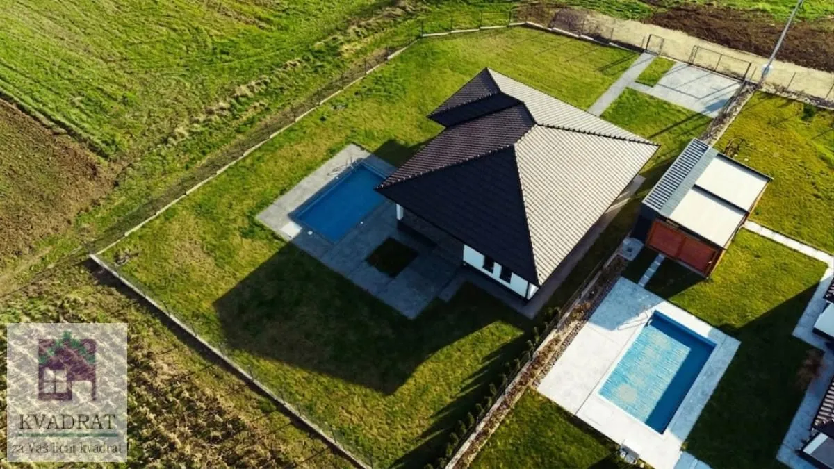 Sale, house, 136m², Kosmaj, Sopot