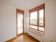 Izdavanje, trosoban stan, 72m², Novi Beograd Blok 72, Novi Beograd Sve Podlokacije - image 3