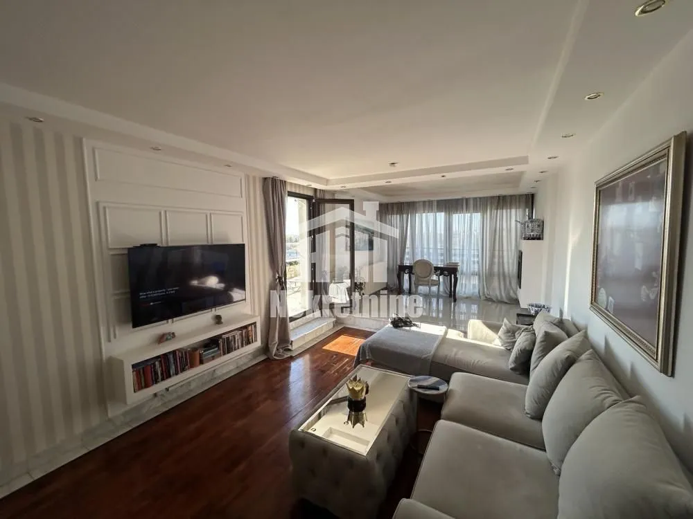 Prodaja, četvorosoban stan, 115m², Novi Beograd Sve Podlokacije, Beograd