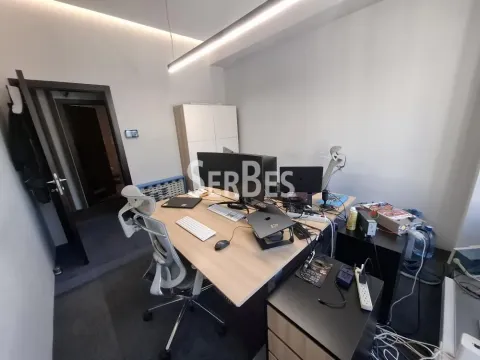 Izdavanje, poslovni prostor, 153m², Bulevar Oslobodjenja, Novi Sad Sve Podlokacije - image 12