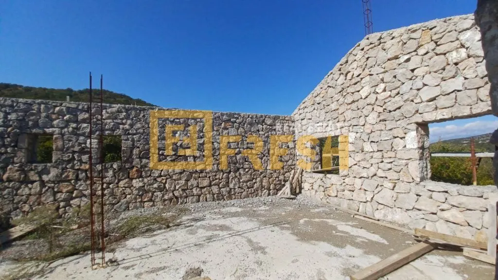 Prodaja, kuća, 1782m², Beri, Podgorica