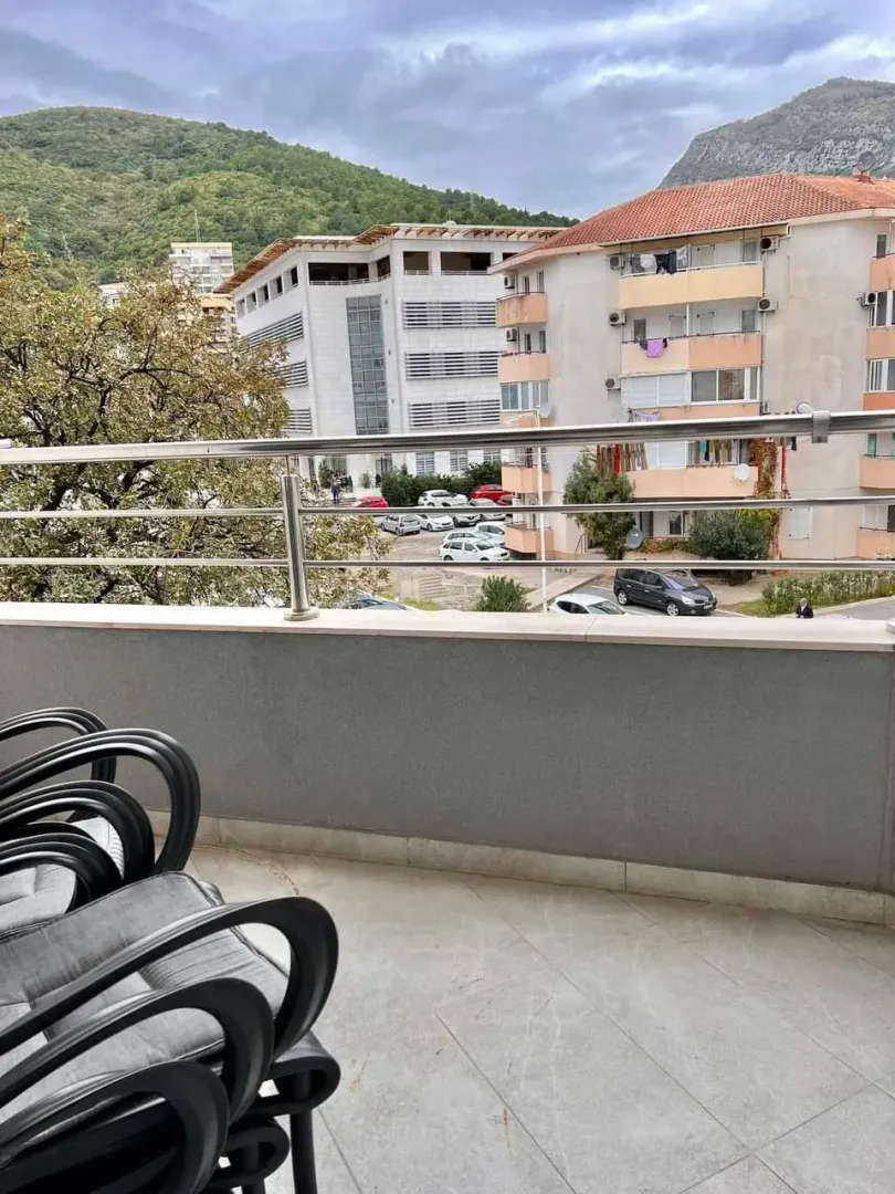 Rent, two bedroom apartment, 60m², Rozino, Budva