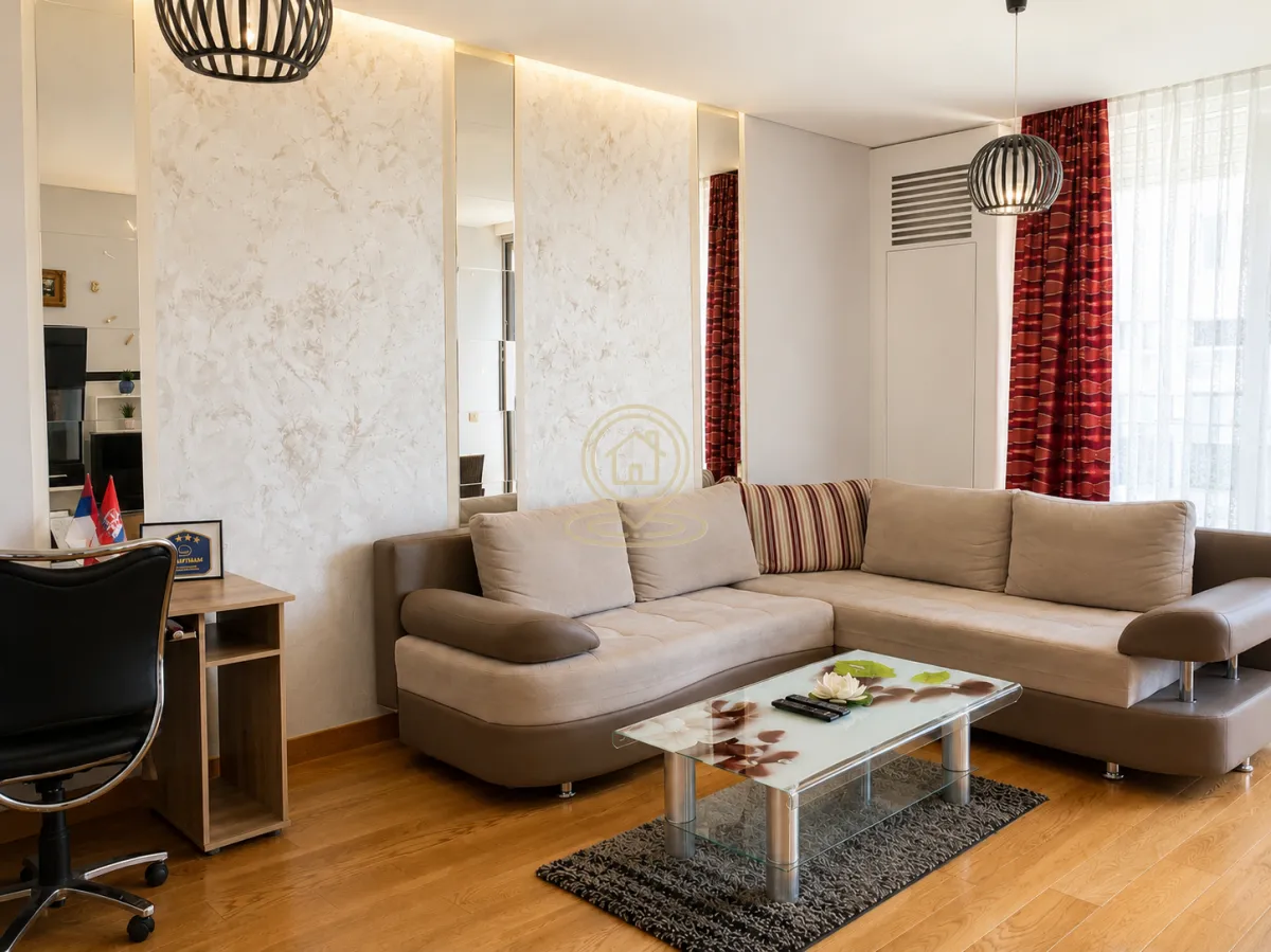 Izdavanje, dvosoban stan, 63m², Savski Venac, Beograd