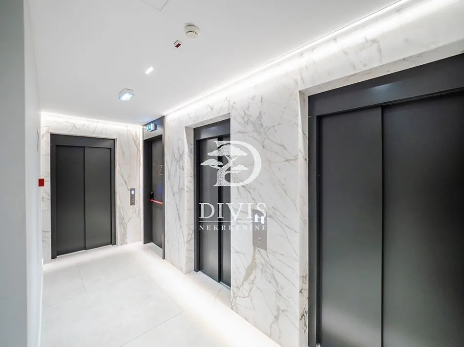 Prodaja, dvosoban stan, 59m², Stari Grad, Beograd
