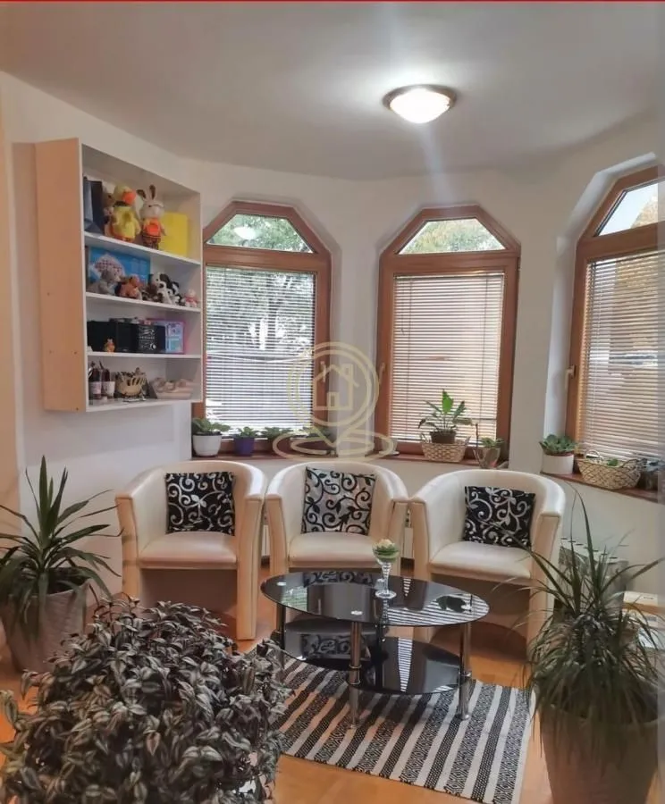 Rent, house, 700m², Višnjička Banja, Palilula Sve Podlokacije