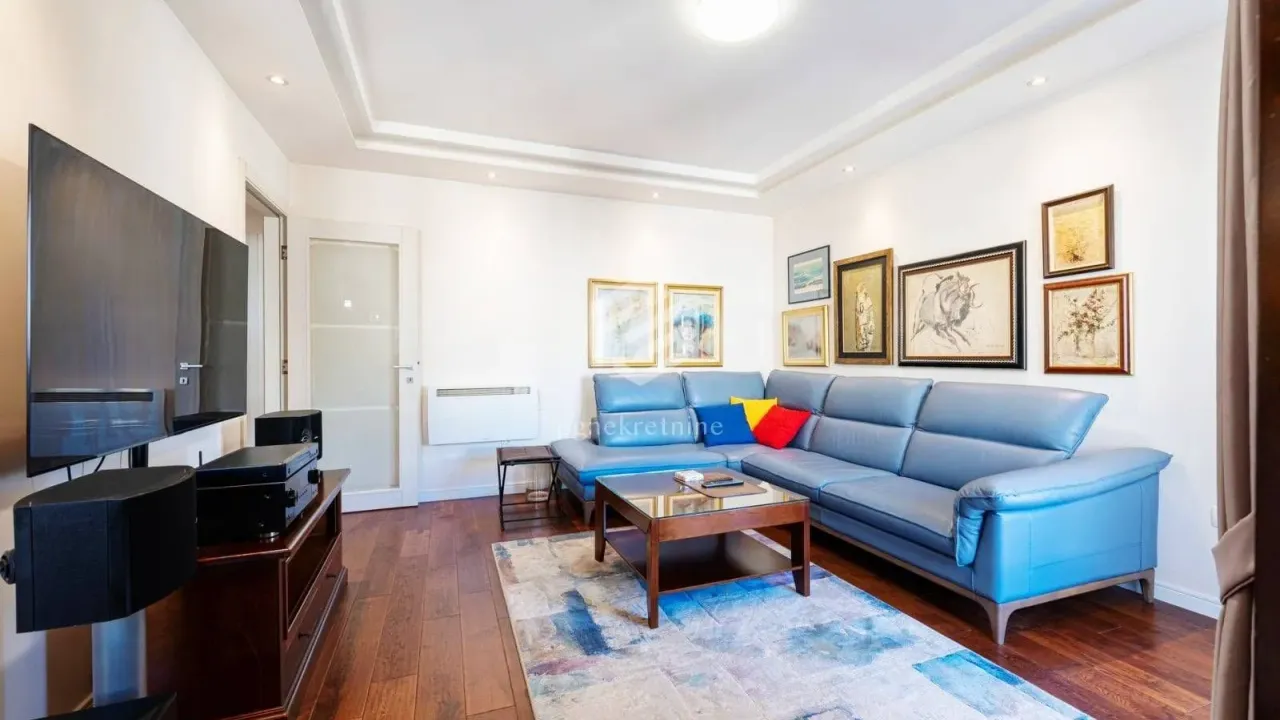 Sale, two bedroom apartment, 68m², Central Point, Podgorica