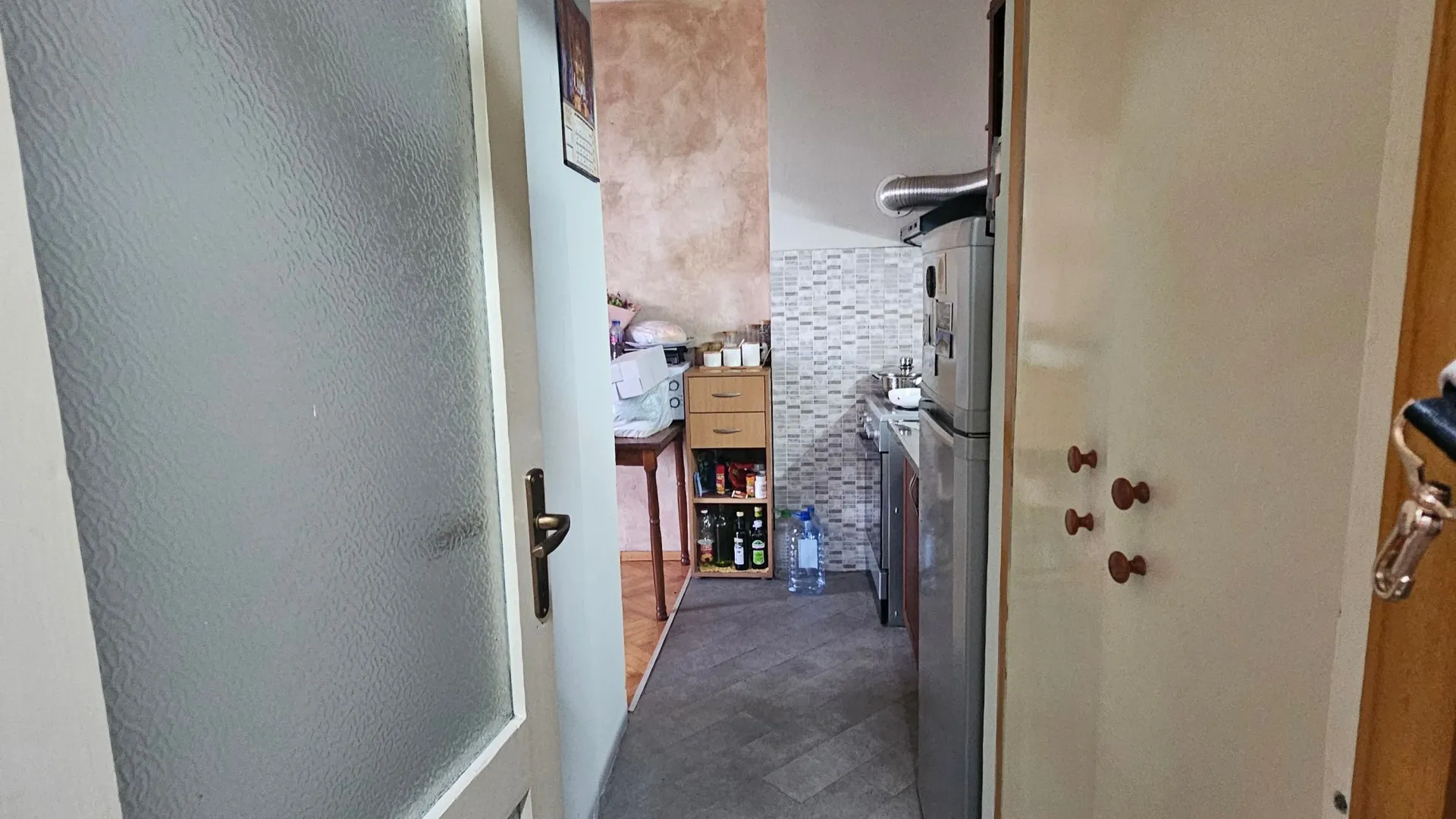 Prodaja, jednosoban stan, 48m², Pejton, Podgorica