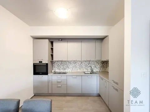 Izdavanje, dvosoban stan, 69m², Master Kvart, Podgorica - image 5