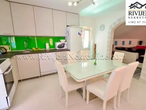 Prodaja, kuća, 300m², Centar, Kotor - image 18