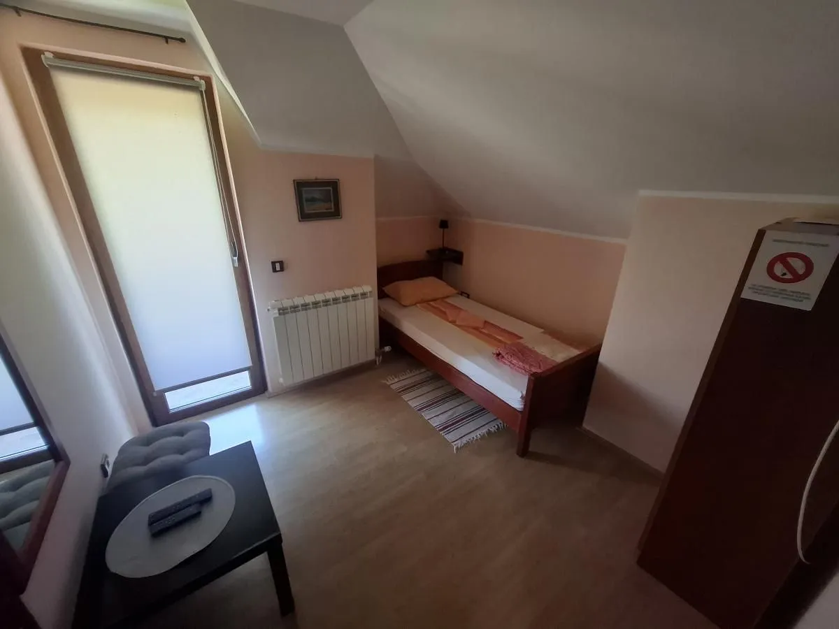 Prodaja, kuća, 154m², Banja Vrdnik, Irig