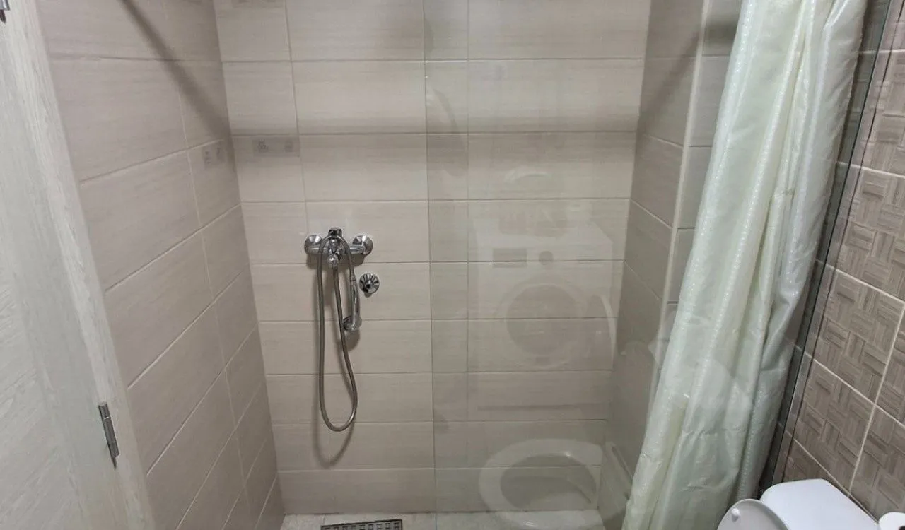 Izdavanje, jednosoban stan, 46m², Ljubović, Podgorica