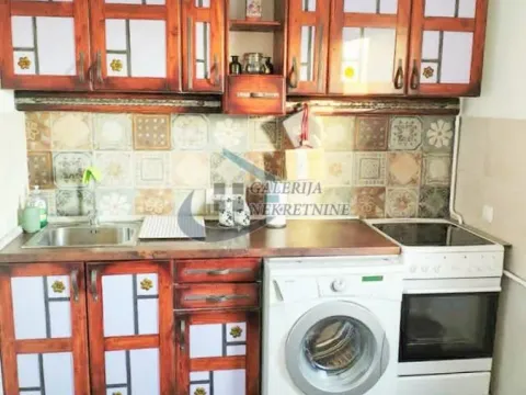 Rent, two bedroom apartment, 45m², Savski Venac, Beograd - image 5