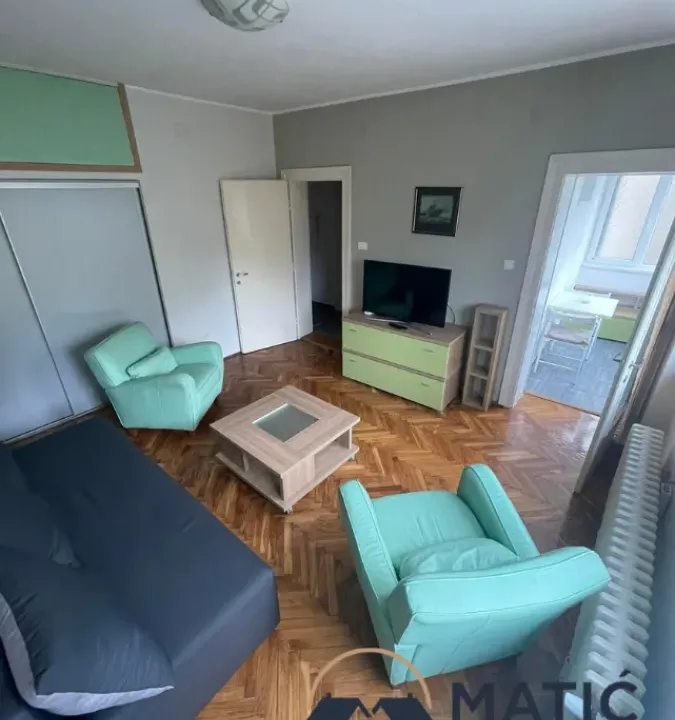 Prodaja, jednosoban stan, 25m², Stari grad, Novi Sad