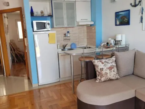 Sale, one bedroom apartment, 40m², Bečići, Budva - image 4