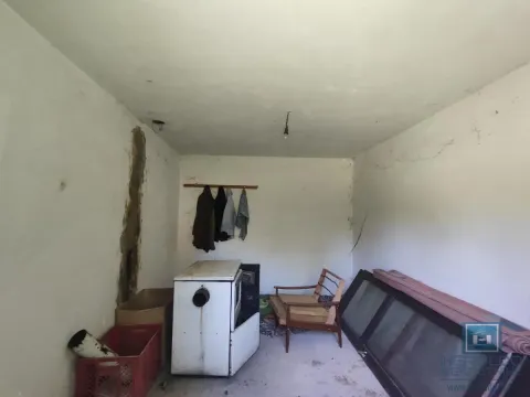 Prodaja, kuća, 100m², Lovci, Jagodina - image 29