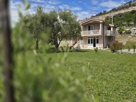 Sale, house, 180m², Zlatica, Podgorica - image 12