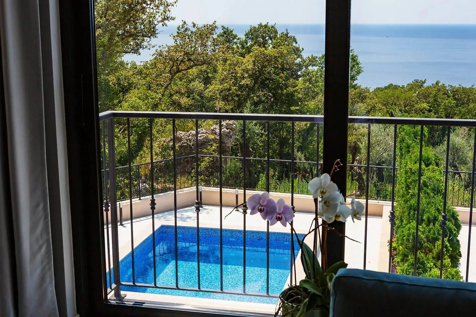 Stan-na-dan, kuća, 223m², Reževići, Budva
