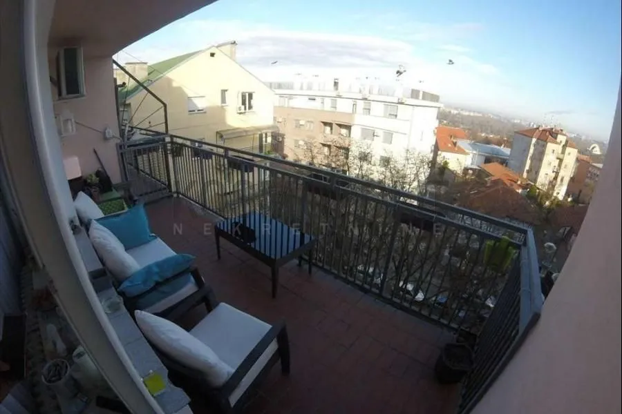 Prodaja, četvorosoban stan, 125m², Banovo Brdo, Beograd
