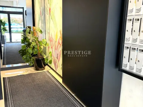 Rent, two bedroom apartment, 72m², City Kvart, Podgorica - image 11