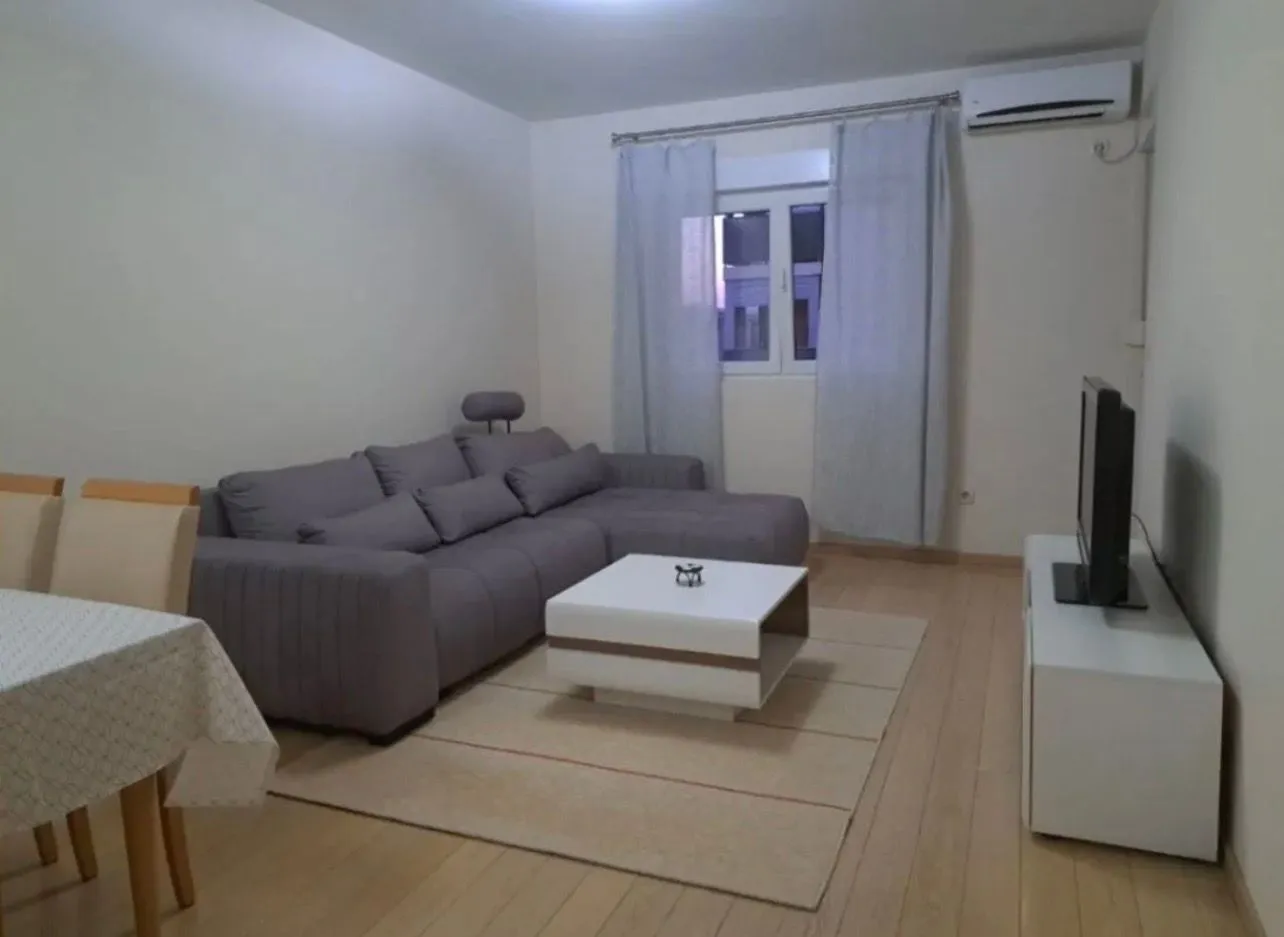 Rent, one bedroom apartment, 50m², City Kvart, Podgorica