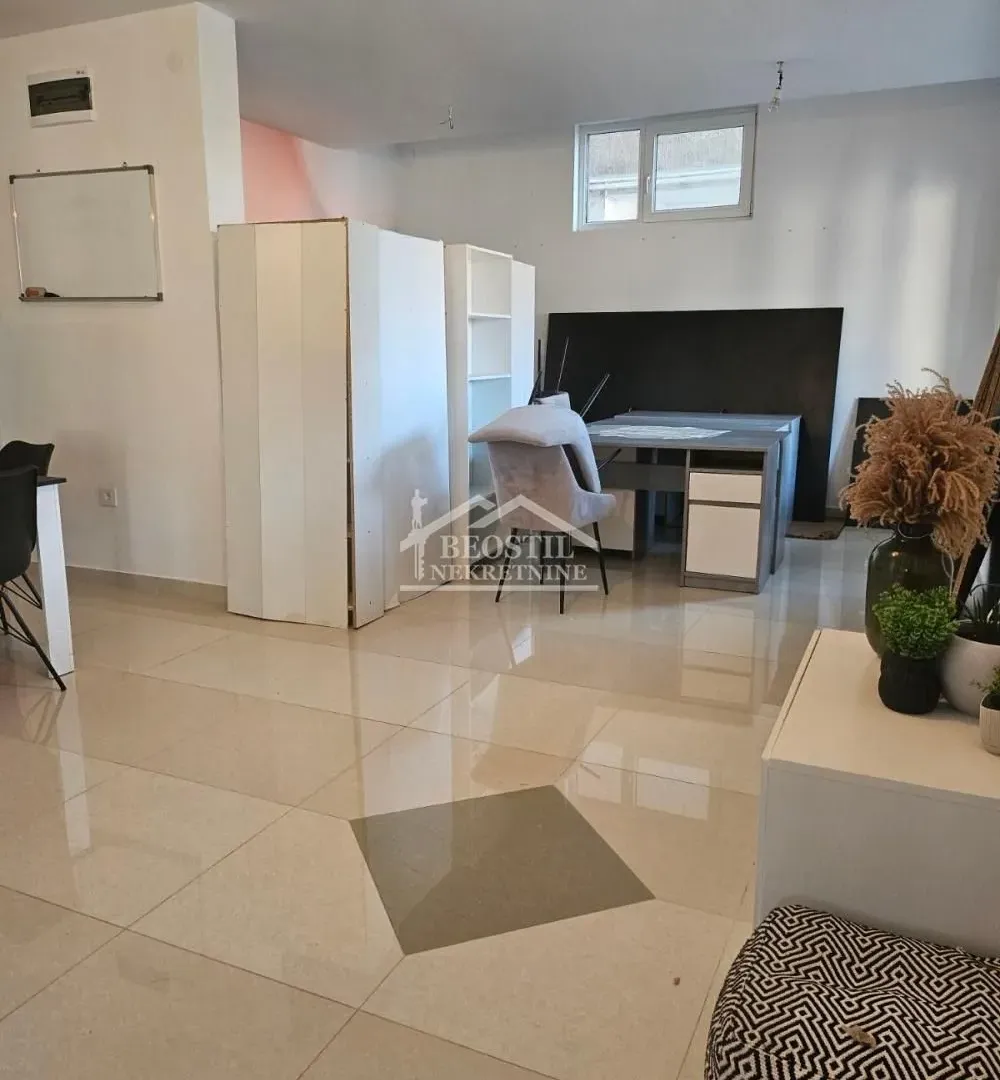 Sale, office space, 137m², Višnjica, Palilula Sve Podlokacije