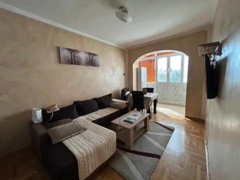 Izdavanje, jednosoban stan, 40m², Preko Morače, Podgorica - image 4