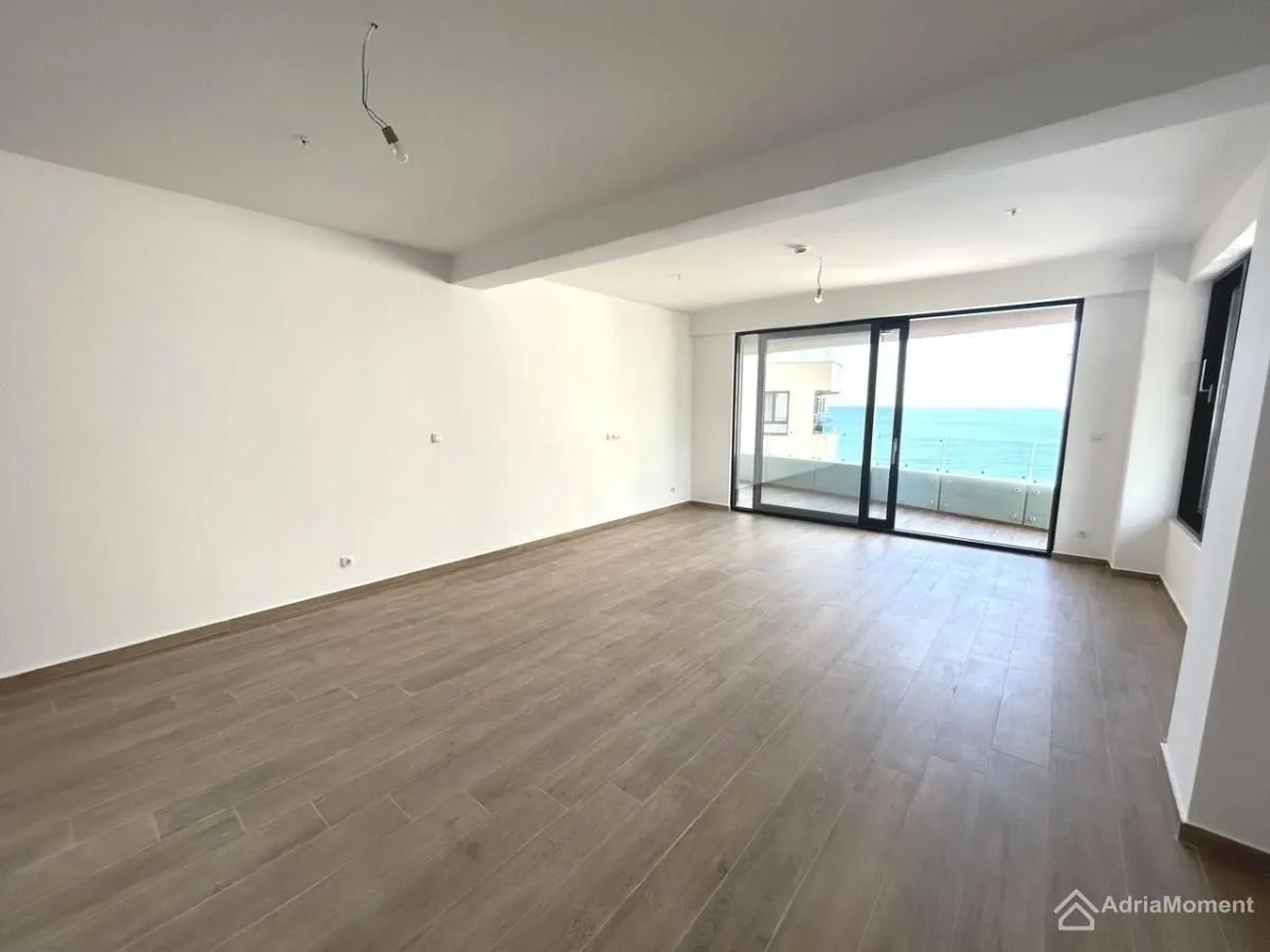 Sale, two bedroom apartment, 70m², Rafailovići, Budva