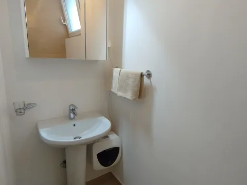Prodaja, dvosoban stan, 64m², Njivice, Herceg Novi - image 17