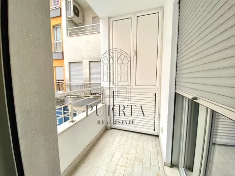 Izdavanje, jednosoban stan, 40m², Pobrežje, Podgorica - image 7