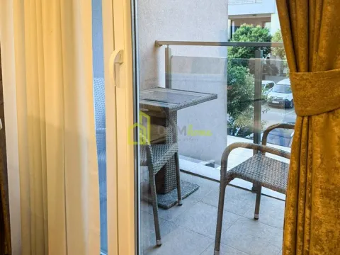 Izdavanje, jednosoban stan, 45m², Blok 9, Podgorica - image 10