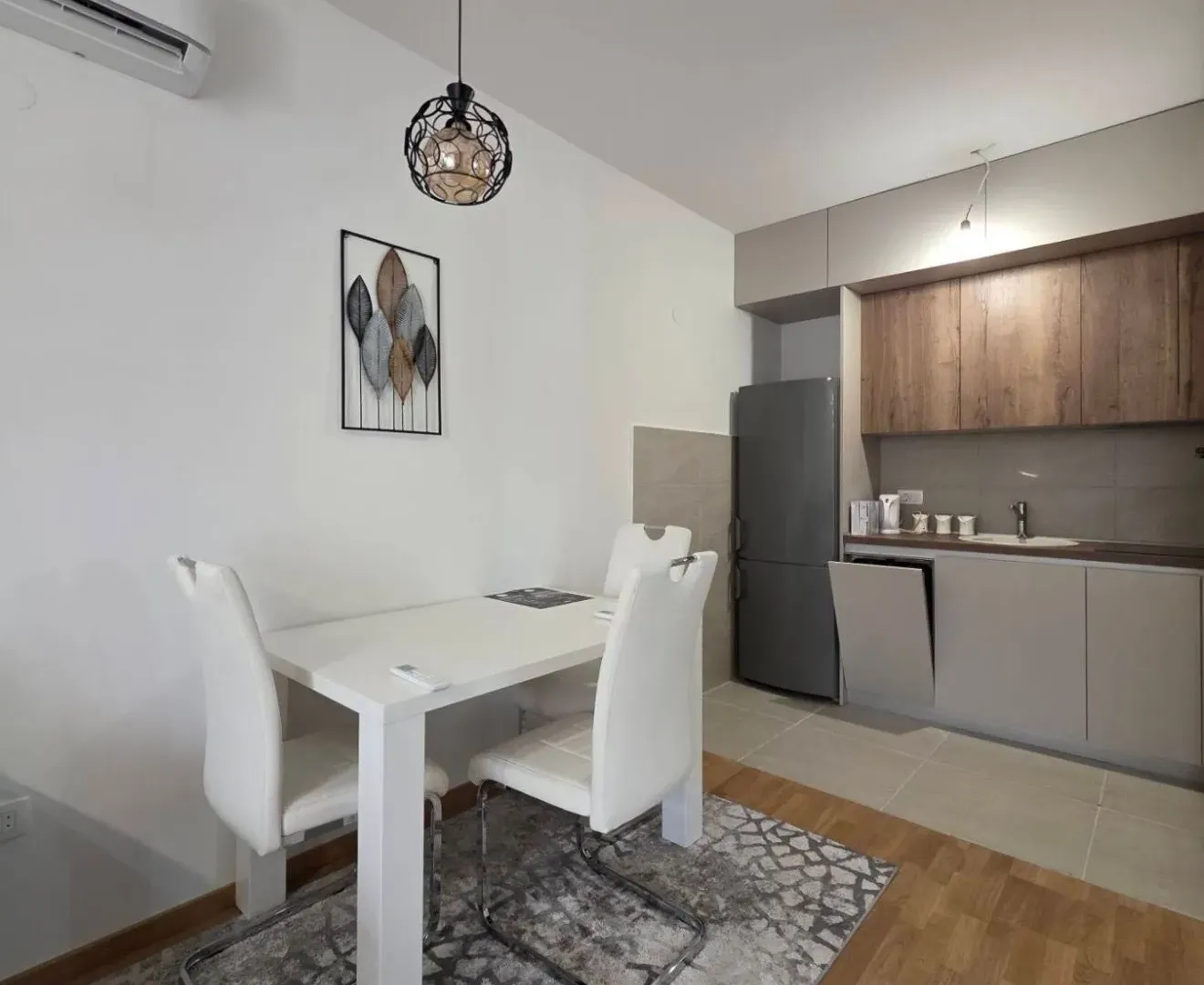 Prodaja, jednosoban stan, 44m², Pobrežje, Podgorica
