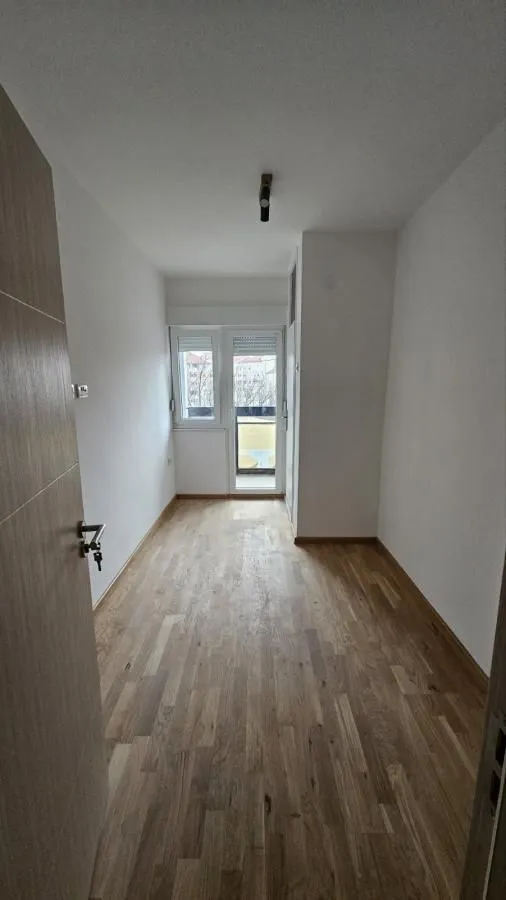 Prodaja, dvosoban stan, 59m², Banatić, Novi Sad Sve Podlokacije