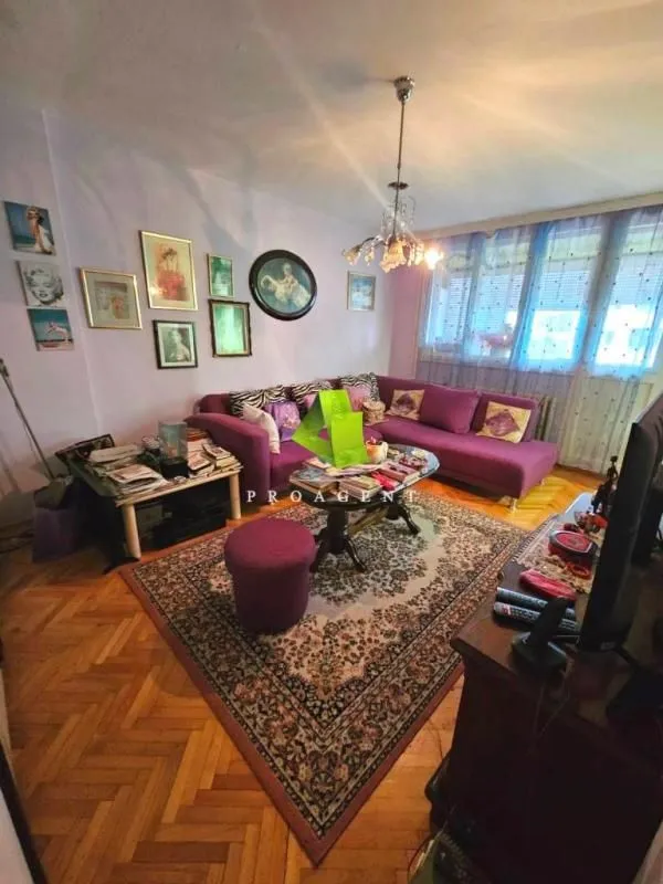 Prodaja, dvosoban stan, 60m², Medijana, Niš