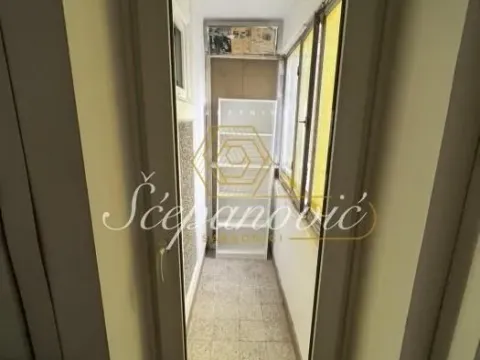 Prodaja, dvosoban stan, 61m², Bulevar Oslobodjenja, Novi Sad Sve Podlokacije - image 2