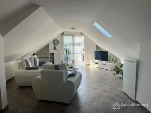 Sale, house, 220m², Risan, Kotor - image 3