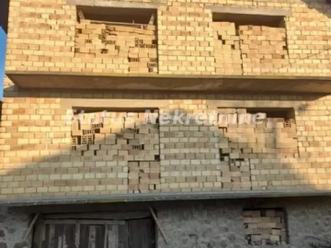 Prodaja, kuća, 250m², Futog, Novi Sad Sve Podlokacije - image 16