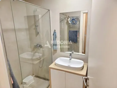 Prodaja, dvosoban stan, 50m², Zemun Centar, Zemun Sve Podlokacije - image 9