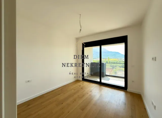 Sale, one bedroom apartment, 55m², Centar, Bar
