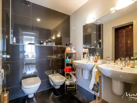 Sale, two bedroom apartment, 68m², Kostanjica, Kotor - image 13