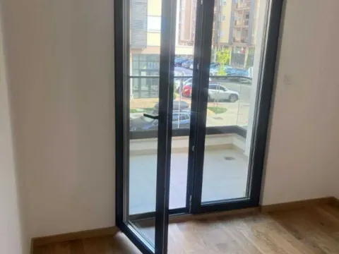 Izdavanje, dvosoban stan, 53m², Podgorica, Crna Gora - image 4