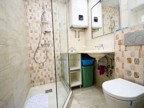 Rent, three bedroom apartment, 100m², Blok 6, Podgorica - image 10