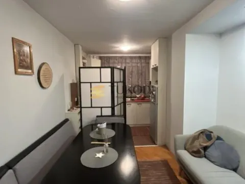 Prodaja, trosoban stan, 63m², Železnička Stanica, Novi Sad Sve Podlokacije - image 8