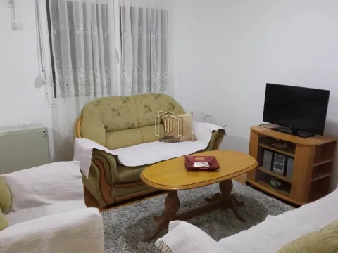 Izdavanje, dvosoban stan, 67m², Preko Morače, Podgorica - image 2