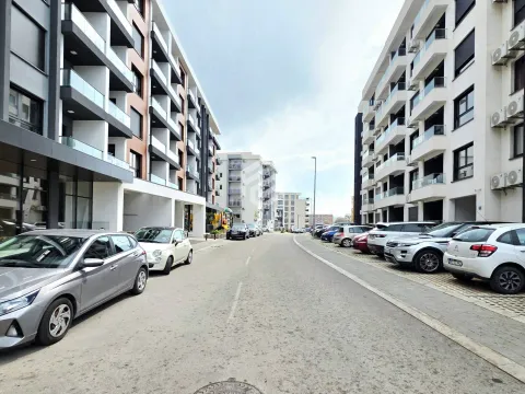 Rent, office space, 55m², Šušanj, Bar - image 8