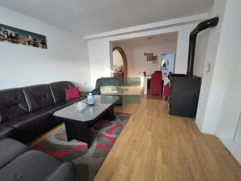 Prodaja, kuća, 150m², Rakitovo, Jagodina - image 7