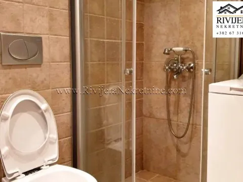 Prodaja, jednosoban stan, 56m², Dobrota, Kotor - image 3