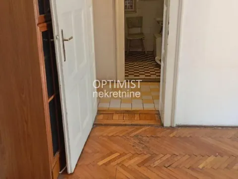 Prodaja, četvorosoban stan, 110m², Tašmajdan, Palilula Sve Podlokacije - image 8