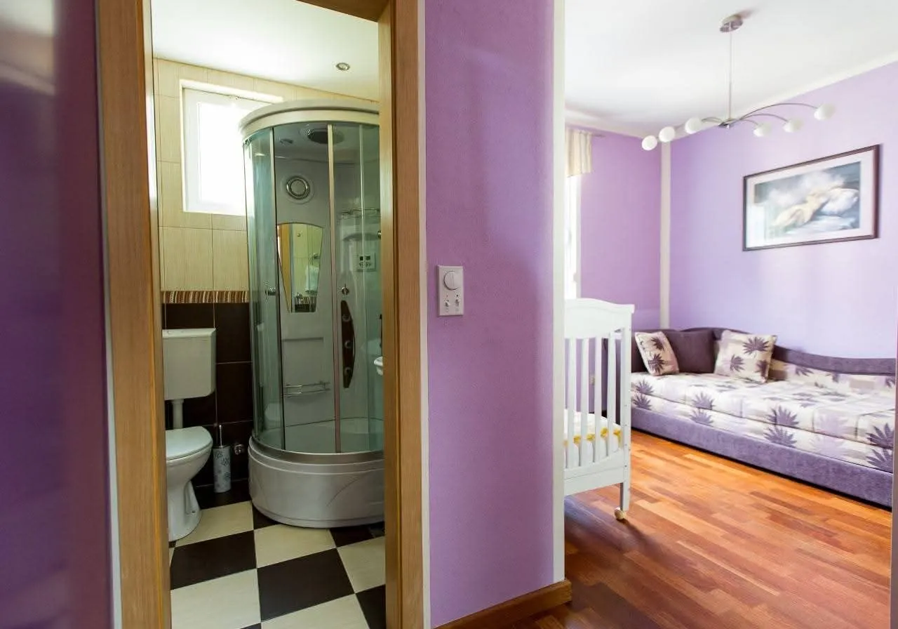 Sale, three bedroom apartment, 90m², Petrovac, Budva