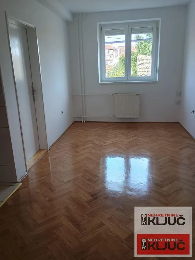 Rent, one bedroom apartment, 35m², Centar, Novi Sad